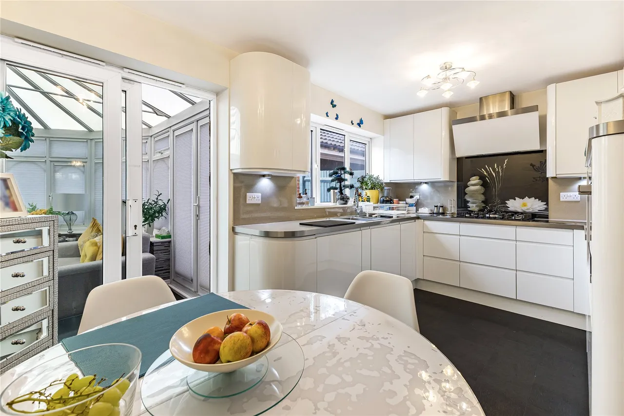 Coresbrook Way, Knaphill, GU21, photo 5