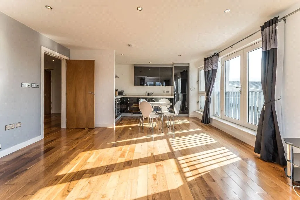 1 bed flat to rent, Kimmerghame Drive, Edinburgh, EH4