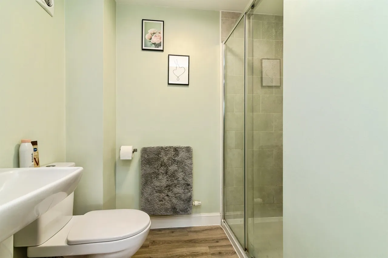 Greymede Avenue, Nottingham, NG8, photo 11