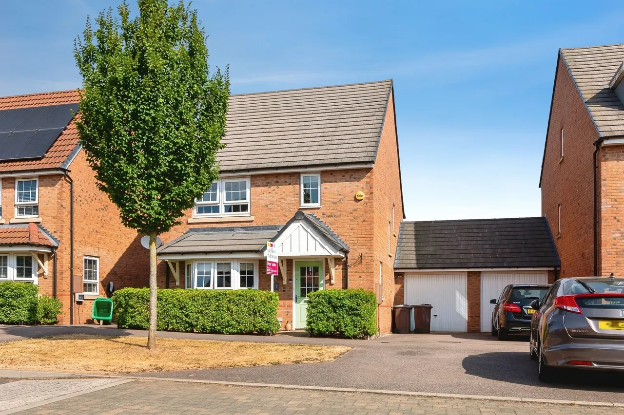 4 bed house for sale, Greymede Avenue, Nottingham, NG8