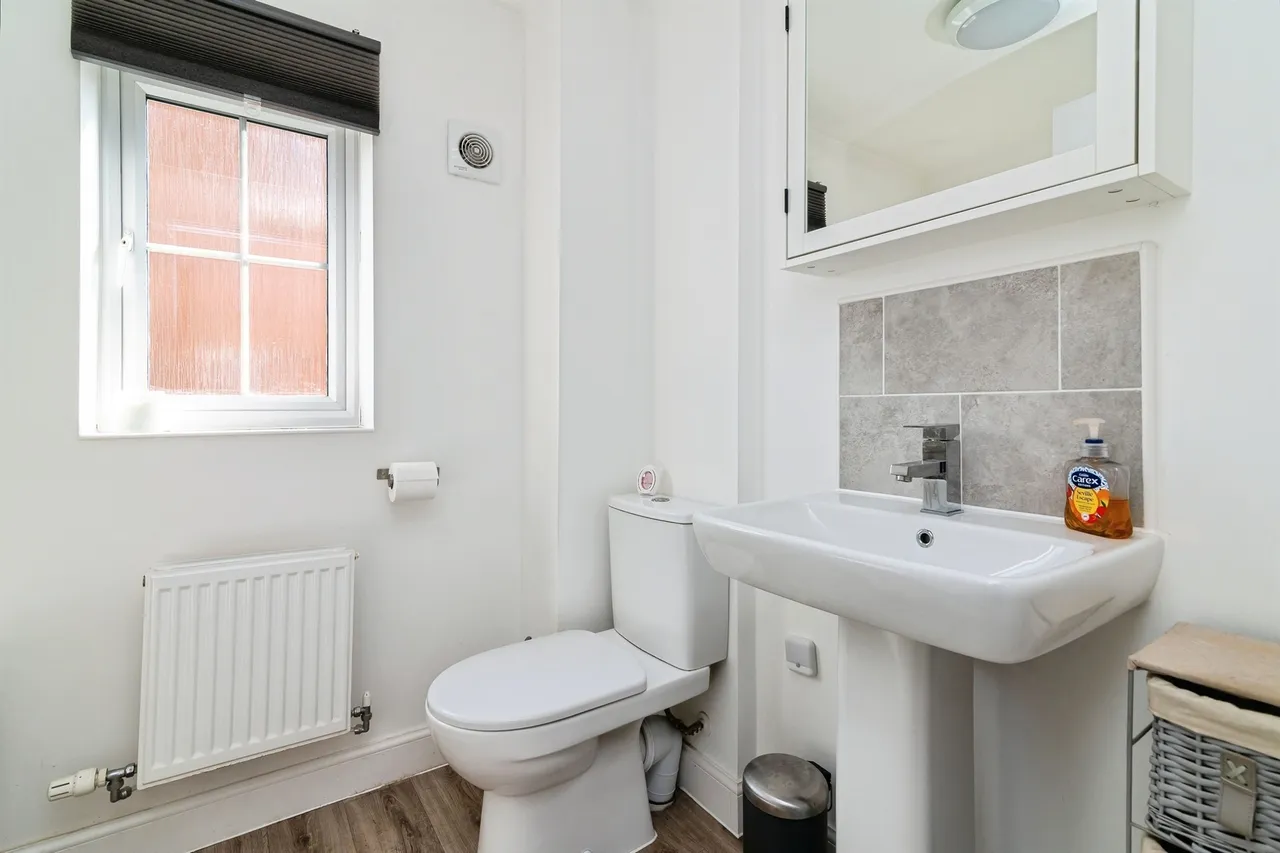 Greymede Avenue, Nottingham, NG8, photo 16