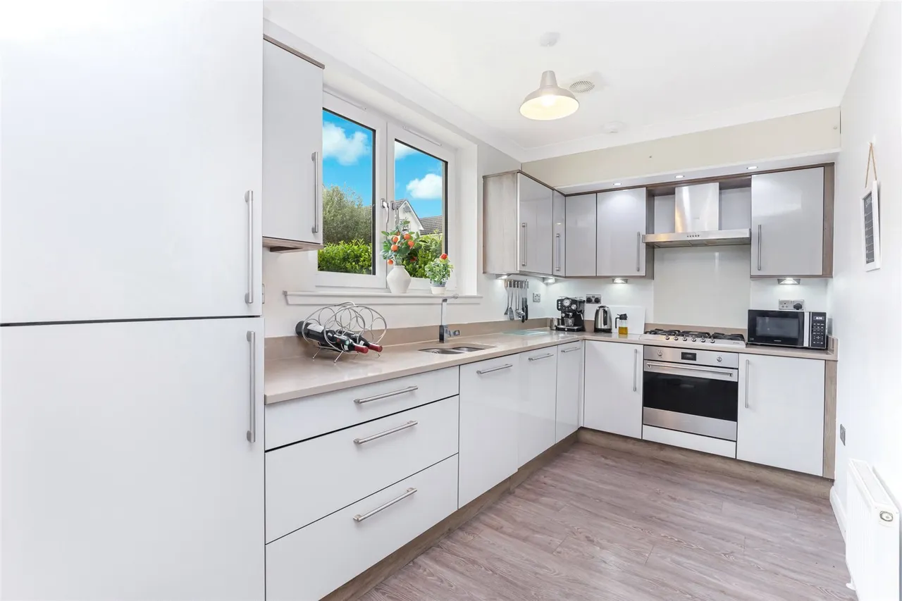 Glengoyne Court, Jackton, East Kilbride, South Lanarkshire, G75, photo 2