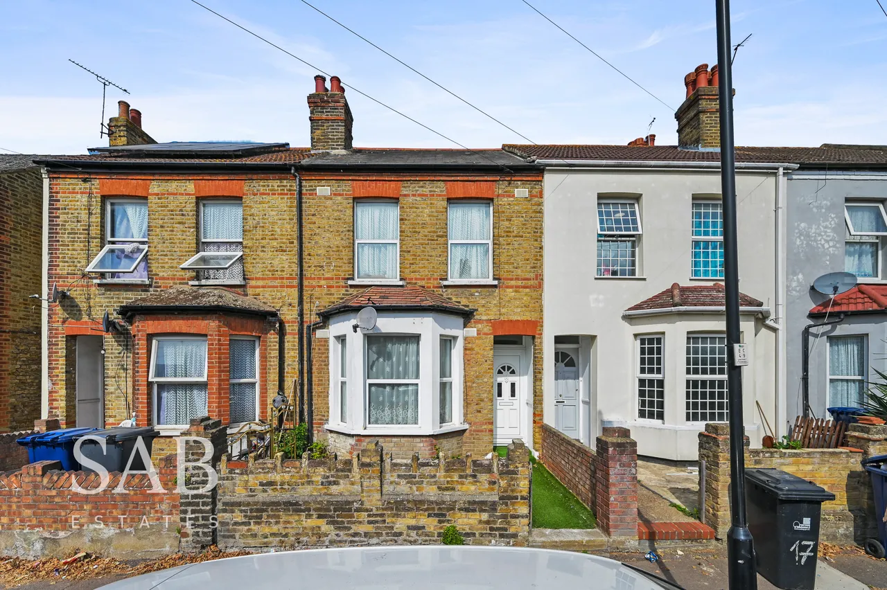 3 bed house for sale, Mount Avenue, Southall, UB1