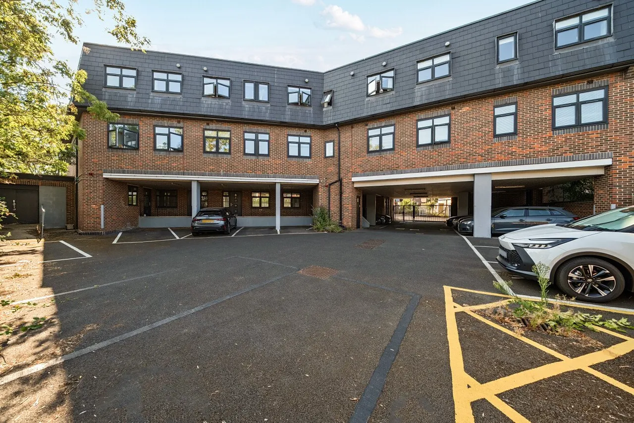 West Barnes Lane, New Malden, KT3, photo 8