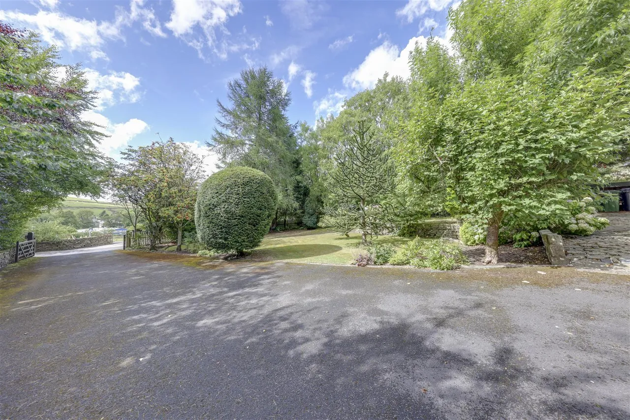 Goodshaw Lane, Crawshawbooth, photo 6