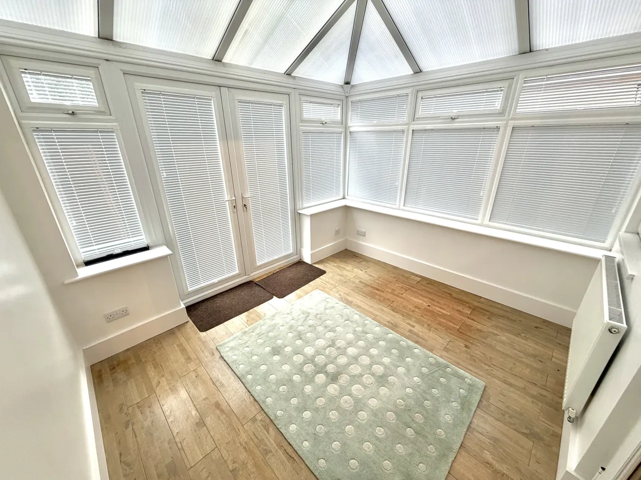 Green Close, Renishaw, S21, photo 5
