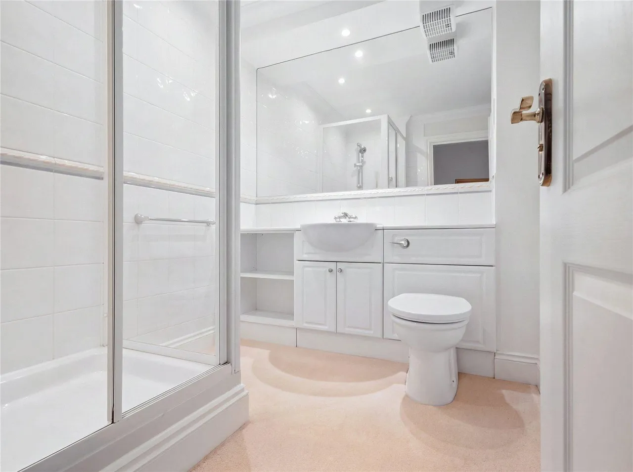 An Exceptional Duplex Penthouse with Panoramic Sea Views, photo 14