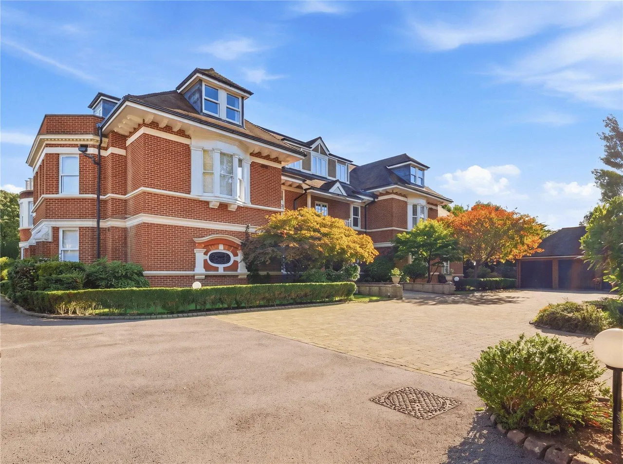 An Exceptional Duplex Penthouse with Panoramic Sea Views, photo 23