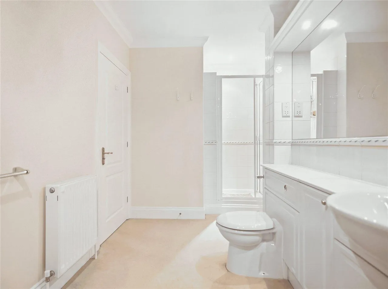 An Exceptional Duplex Penthouse with Panoramic Sea Views, photo 12