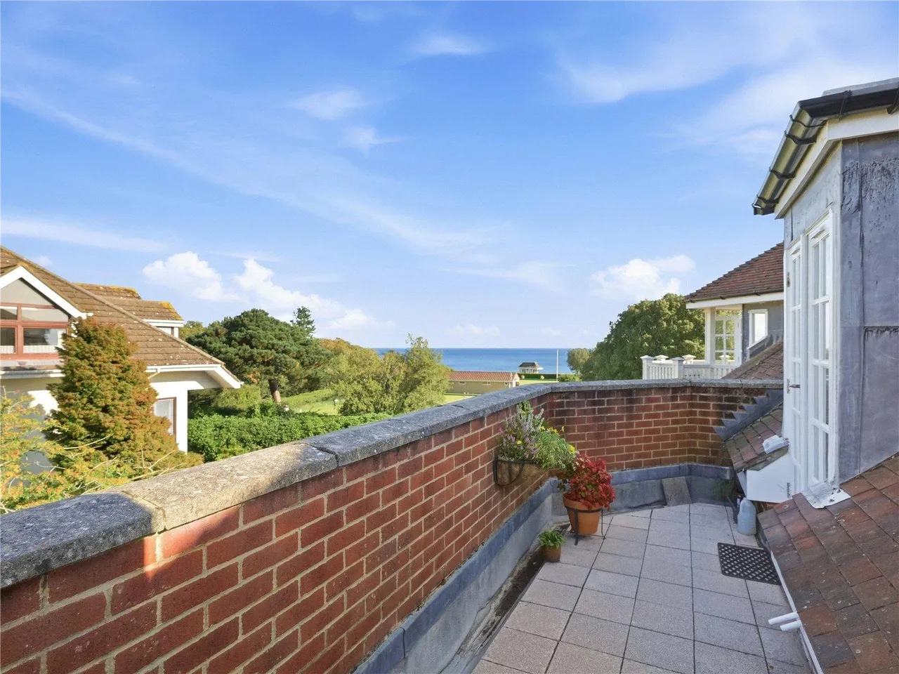 An Exceptional Duplex Penthouse with Panoramic Sea Views, photo 19