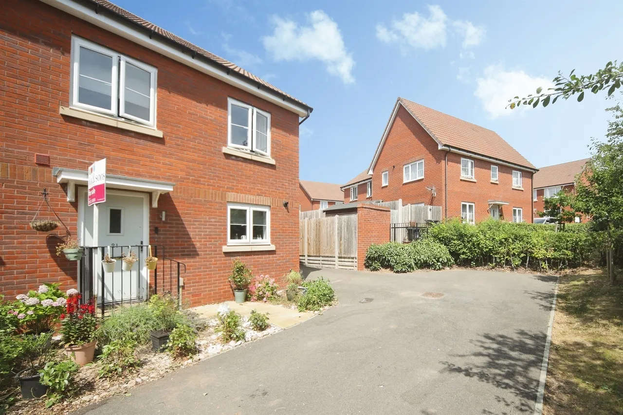 Merton Road, Rumwell, TA4, photo 19