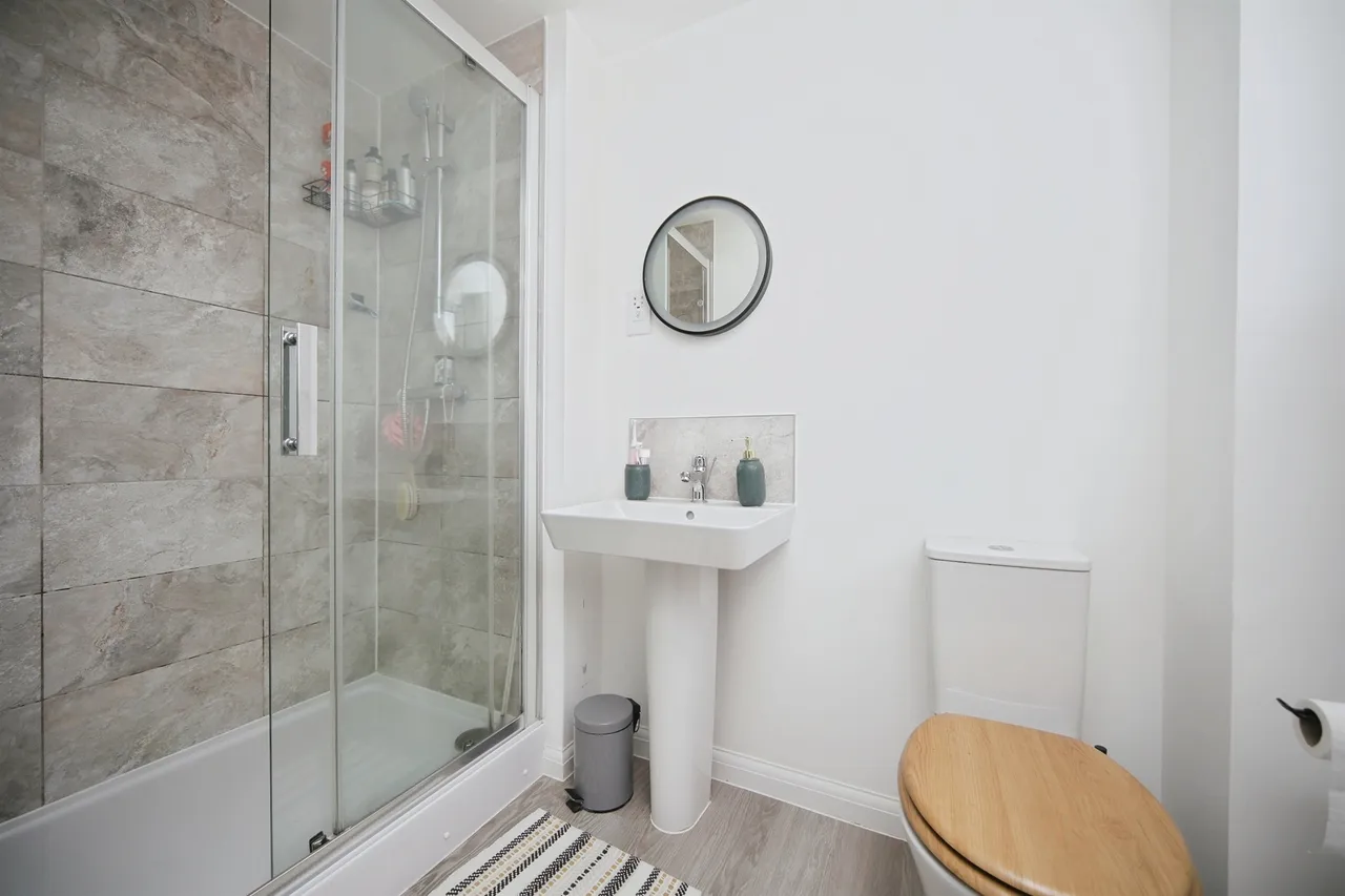 Merton Road, Rumwell, TA4, photo 11
