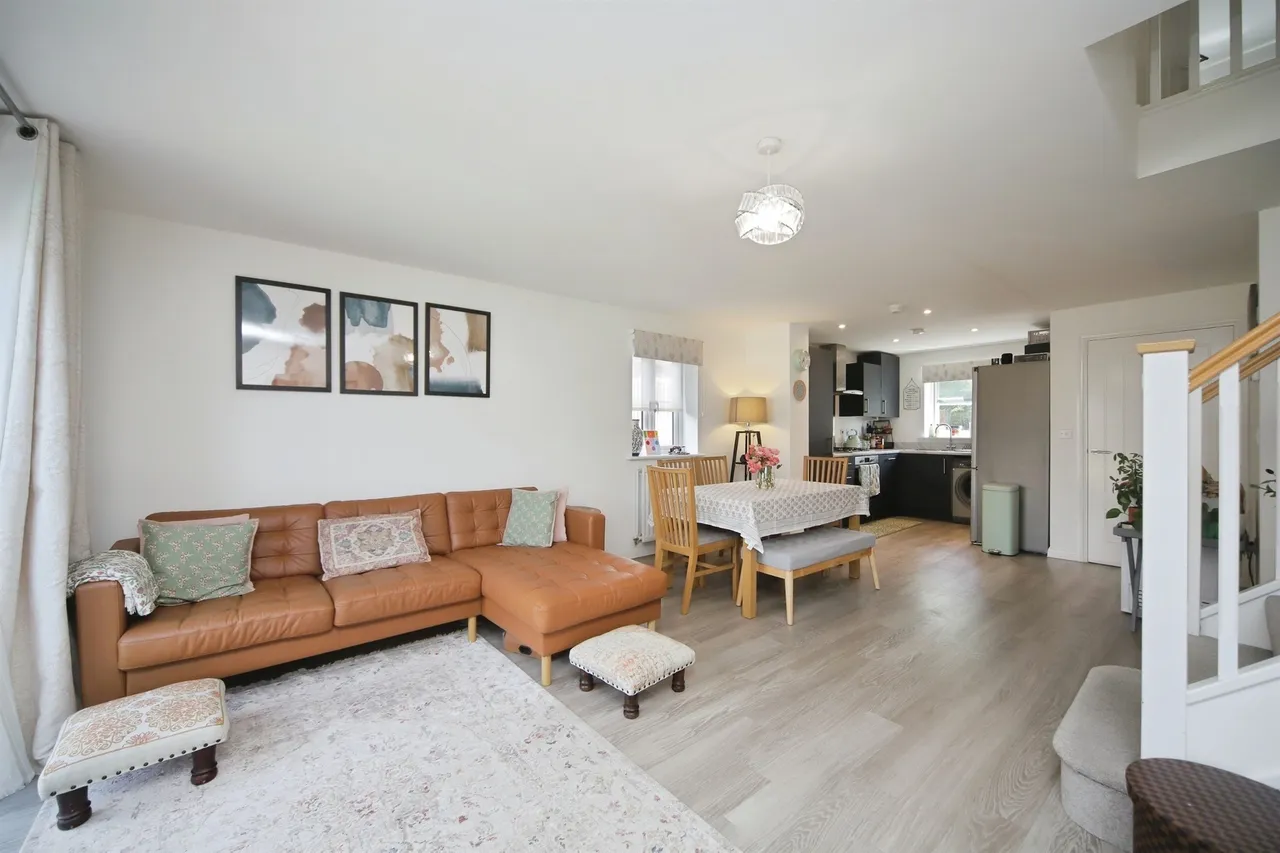 Merton Road, Rumwell, TA4, photo 3