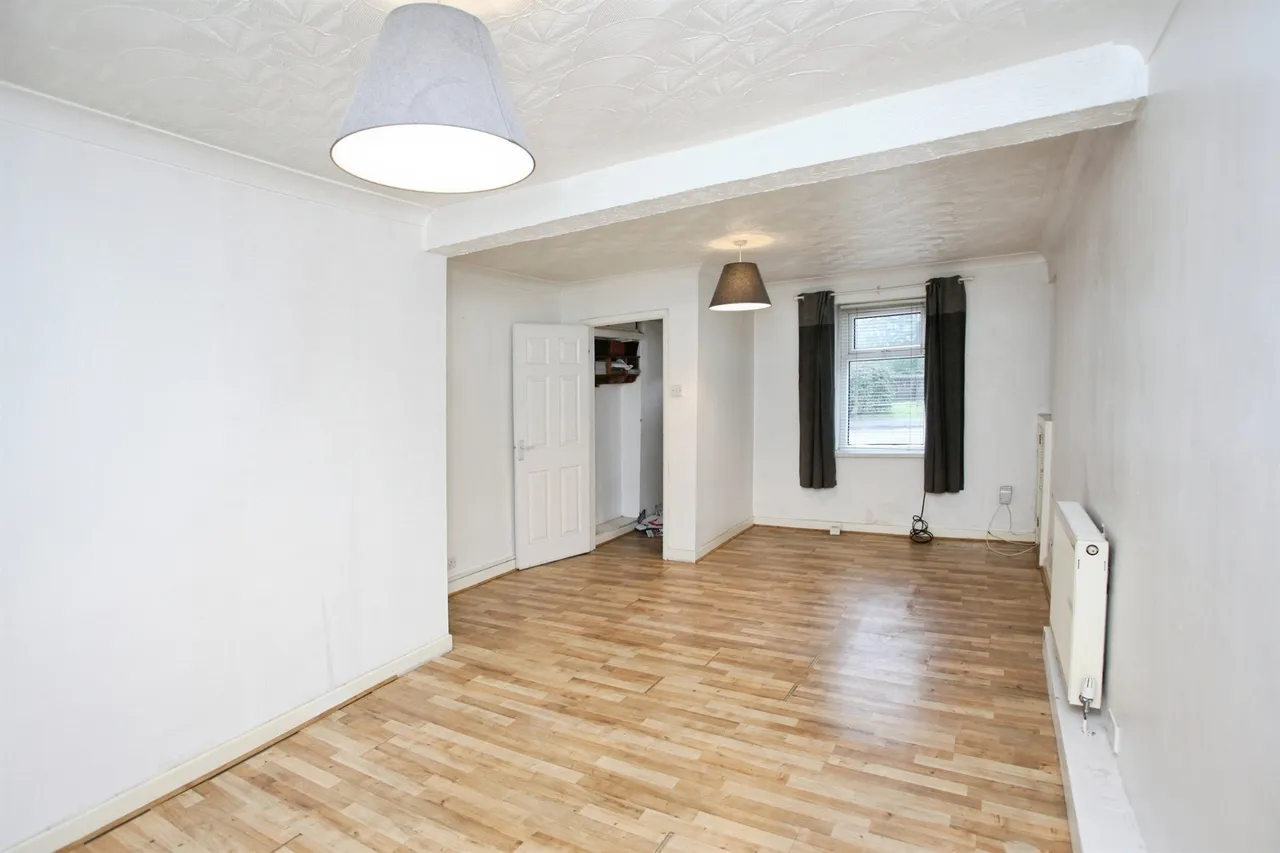 Hopkinstown Road, Pontypridd, CF37, photo 10