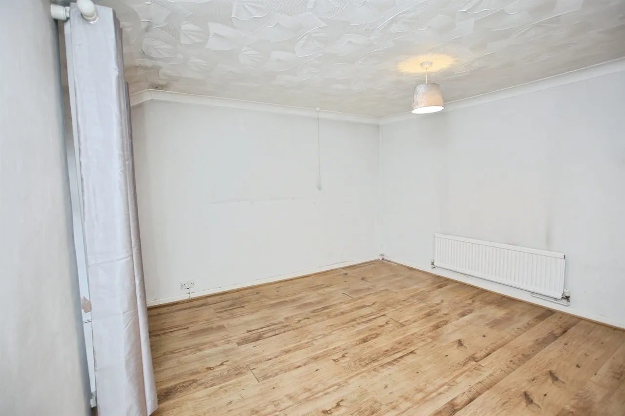 Hopkinstown Road, Pontypridd, CF37, photo 9