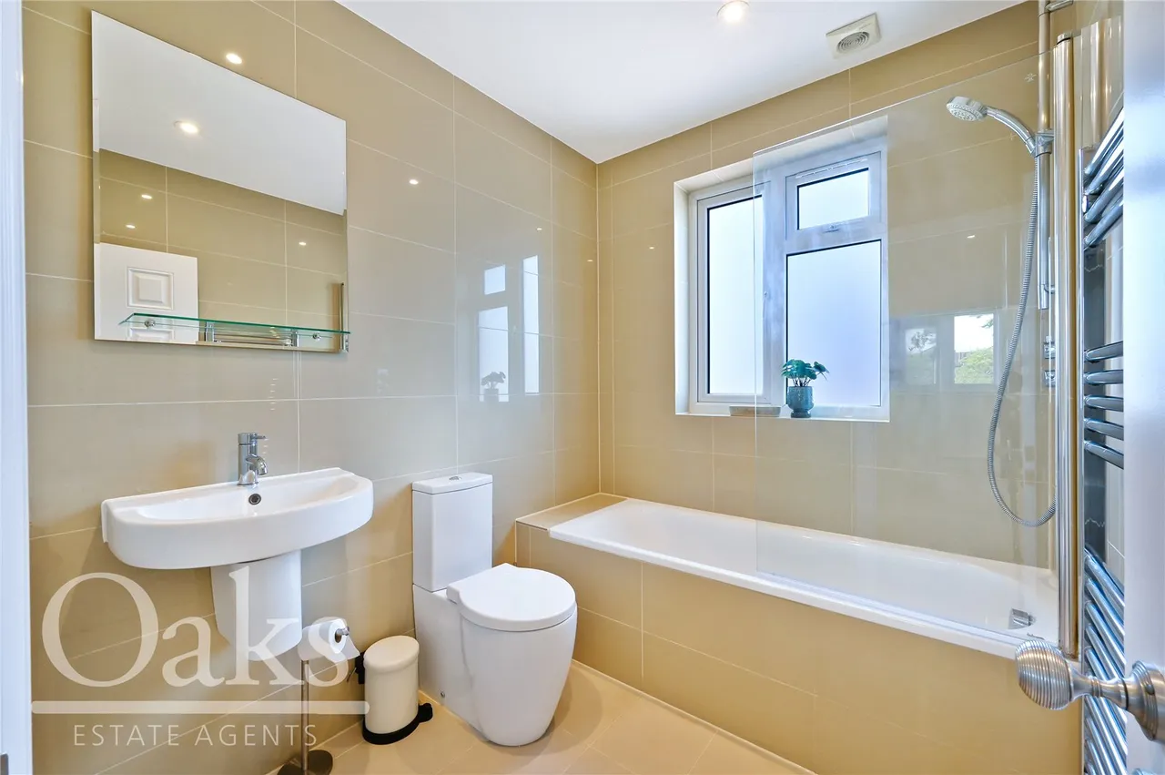Grayscroft Road, Streatham Vale, SW16, photo 12