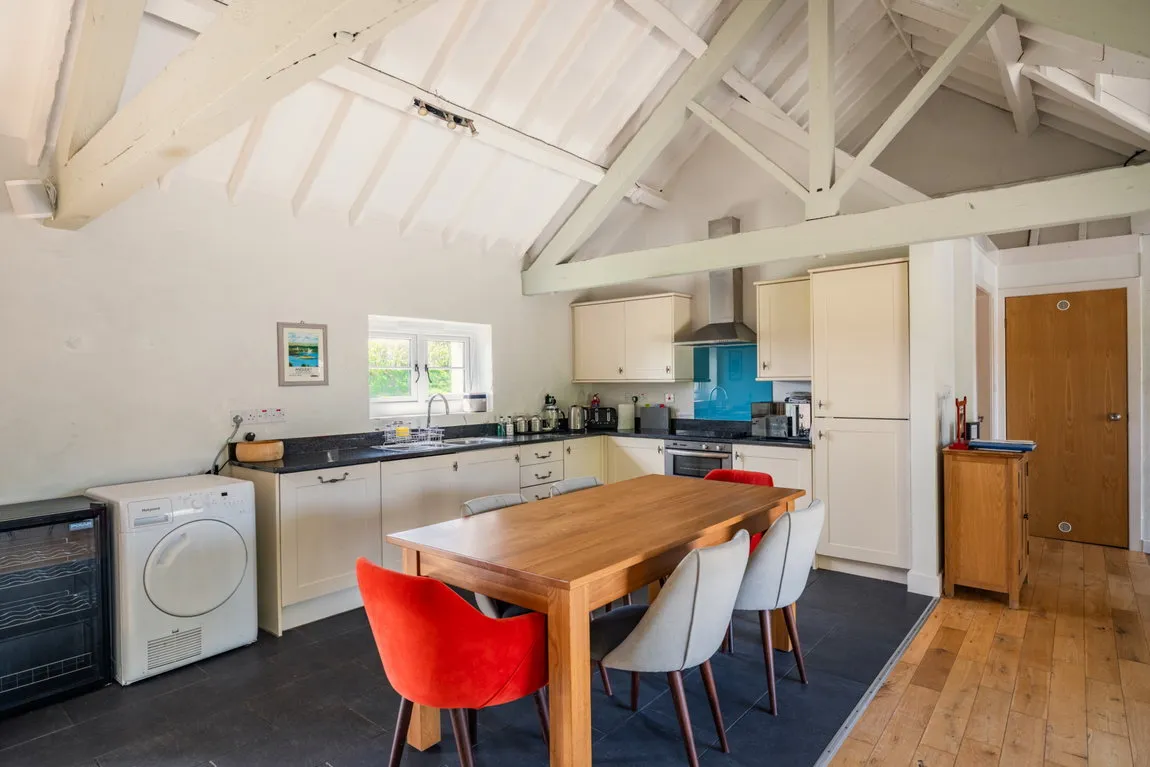 Dwyran, Llanfairpwllgwyngyll, Isle of Anglesey, LL61 6RR, photo 9