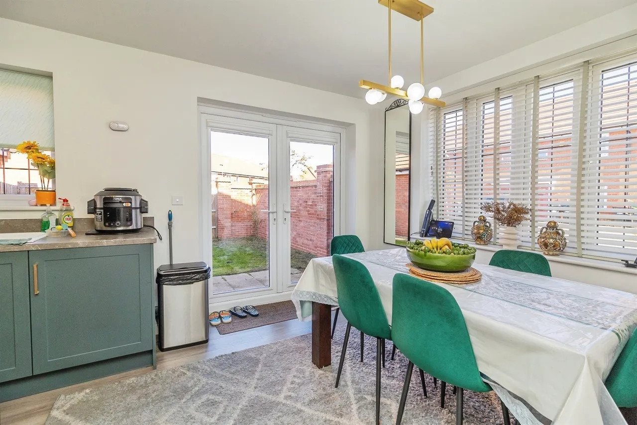 Cianchi Grove, Eagle Farm South, MK17, photo 5