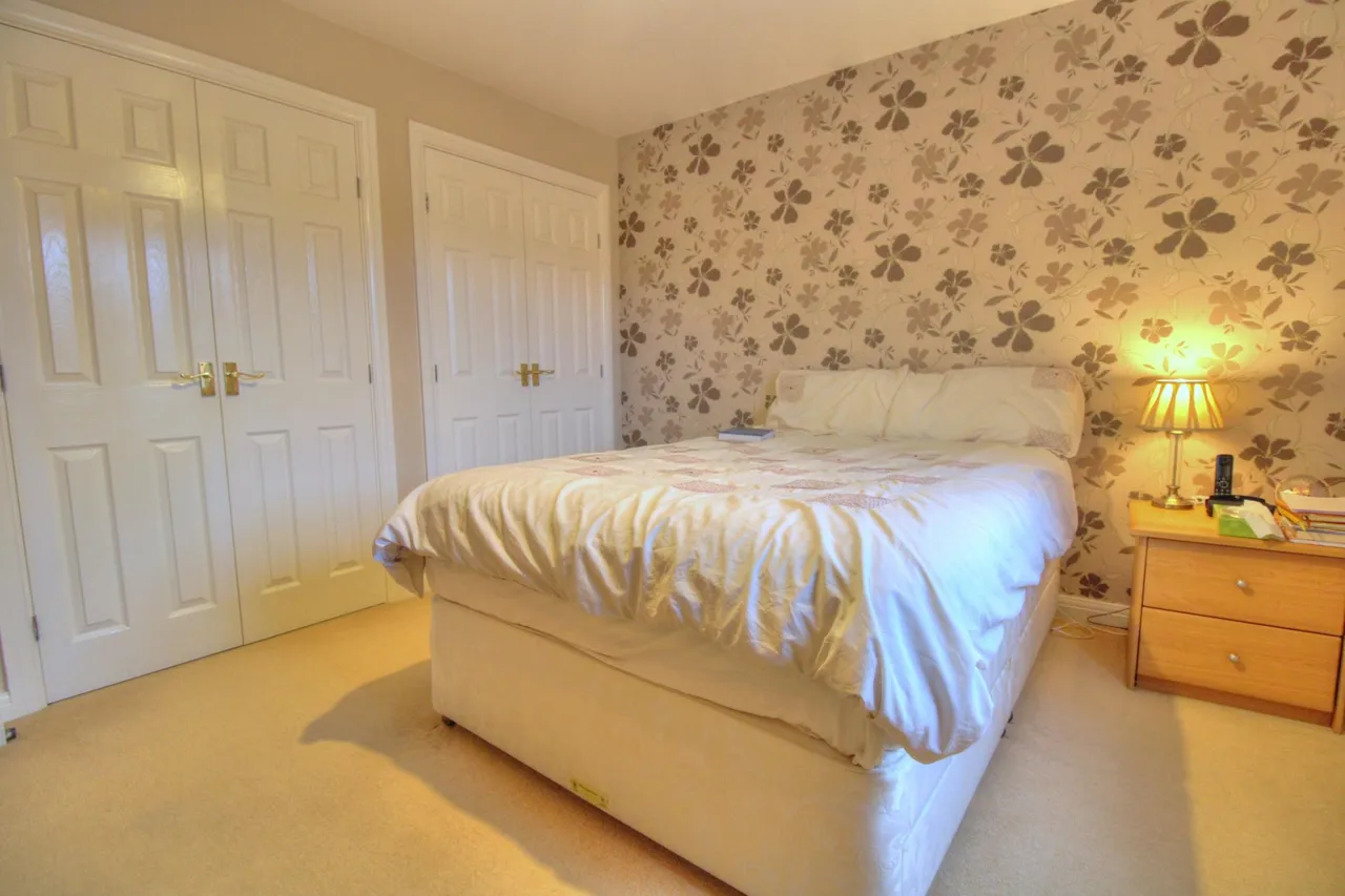 Saltwood Avenue, Milton Keynes, MK4, photo 18