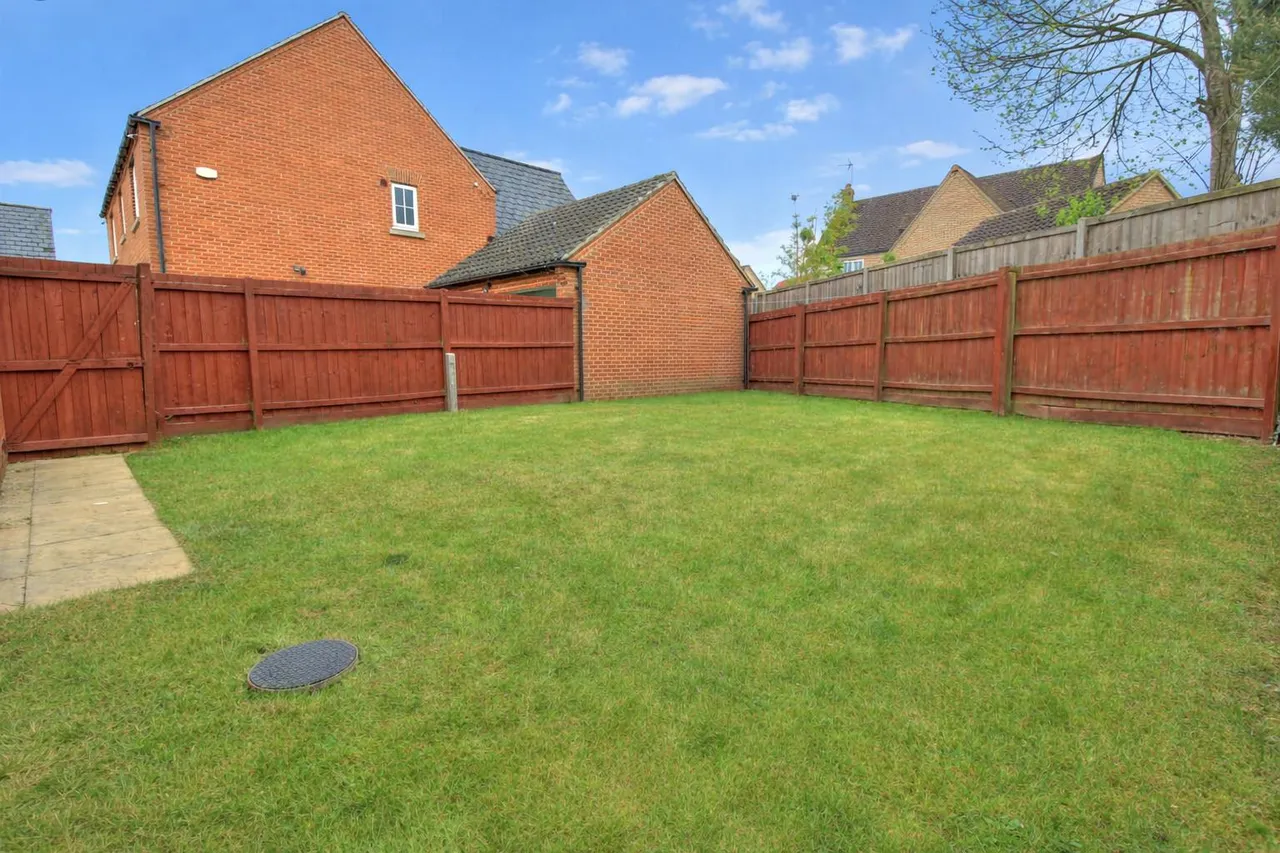 Saltwood Avenue, Milton Keynes, MK4, photo 4