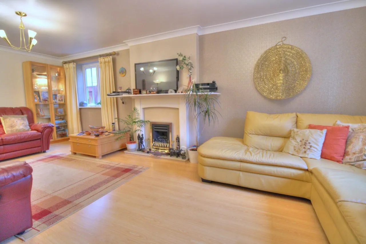 Saltwood Avenue, Milton Keynes, MK4, photo 6