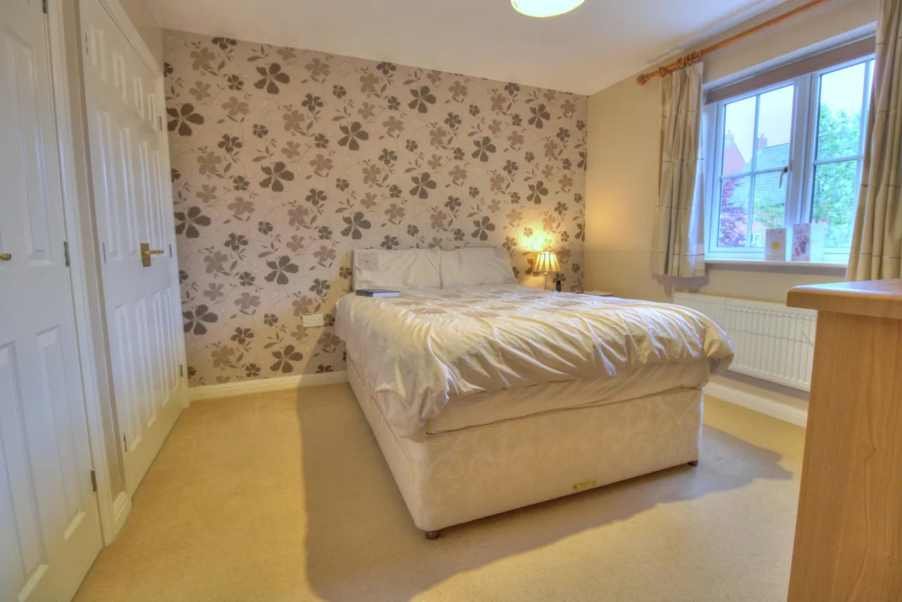 Saltwood Avenue, Milton Keynes, MK4, photo 17