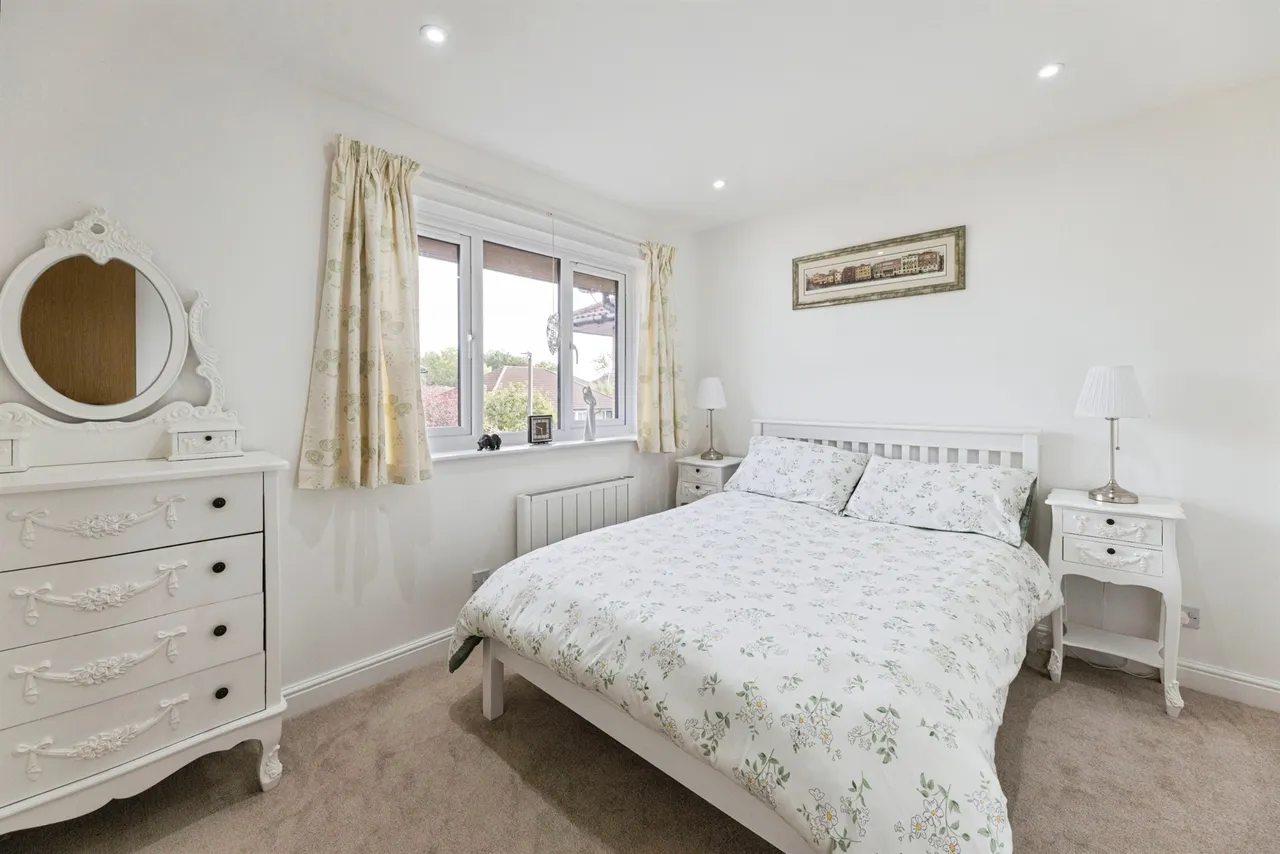 Burano Grove, Wavendon Gate, MK7, photo 13