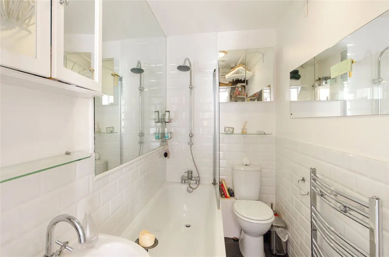 Goldhawk Road, London, W12, photo 5