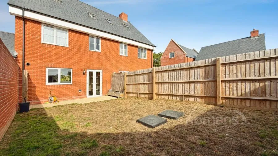 Hardinge Close, Wellesley, GU11, photo 22