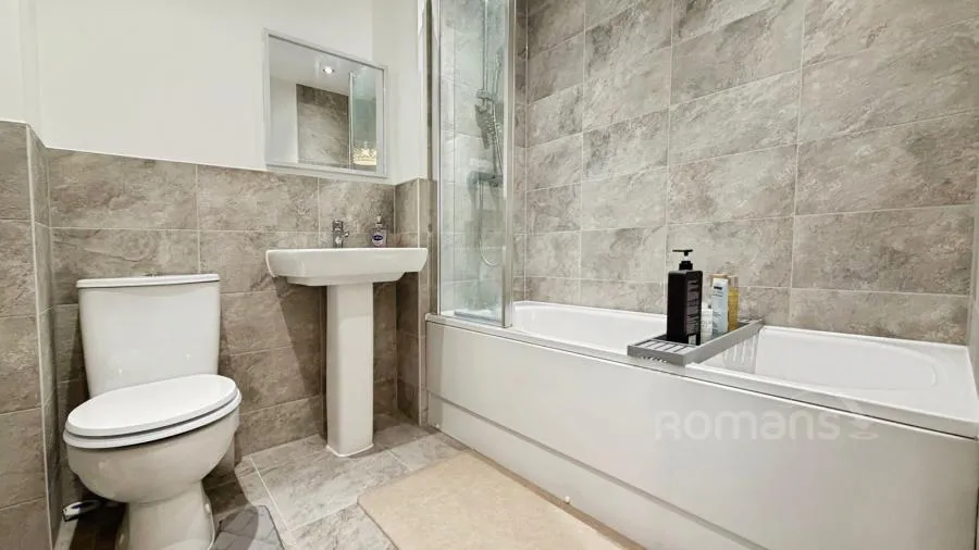 Hardinge Close, Wellesley, GU11, photo 19