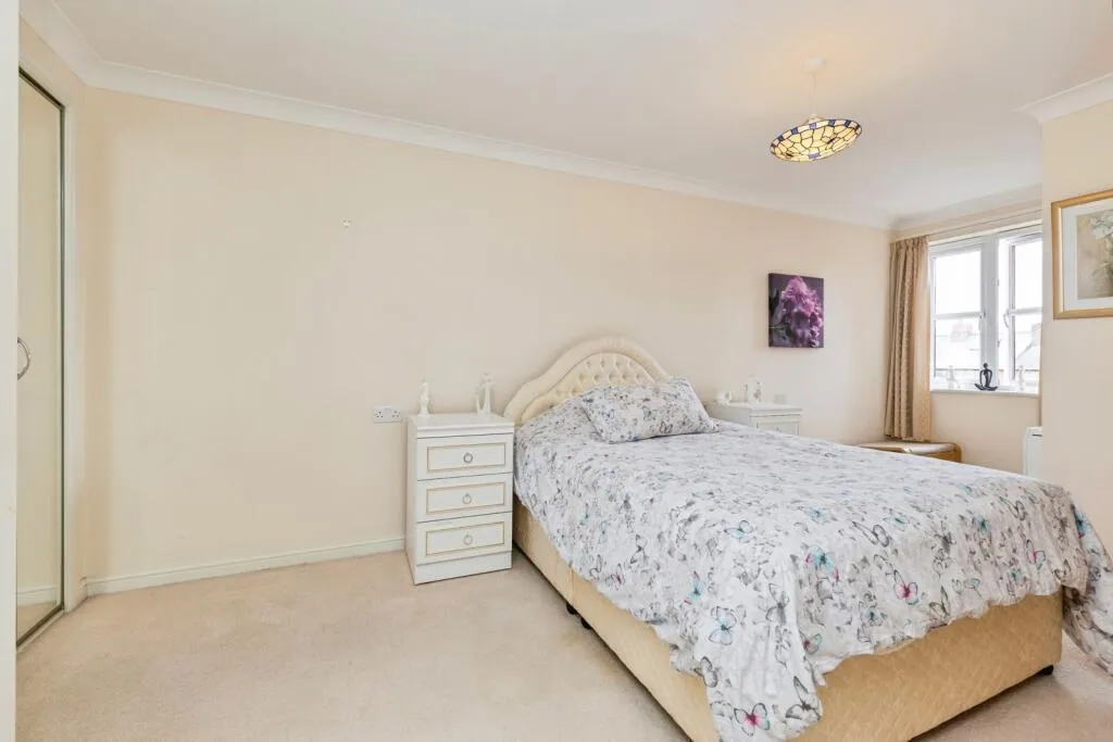 Fairweather Court/Central - Darlington, photo 9