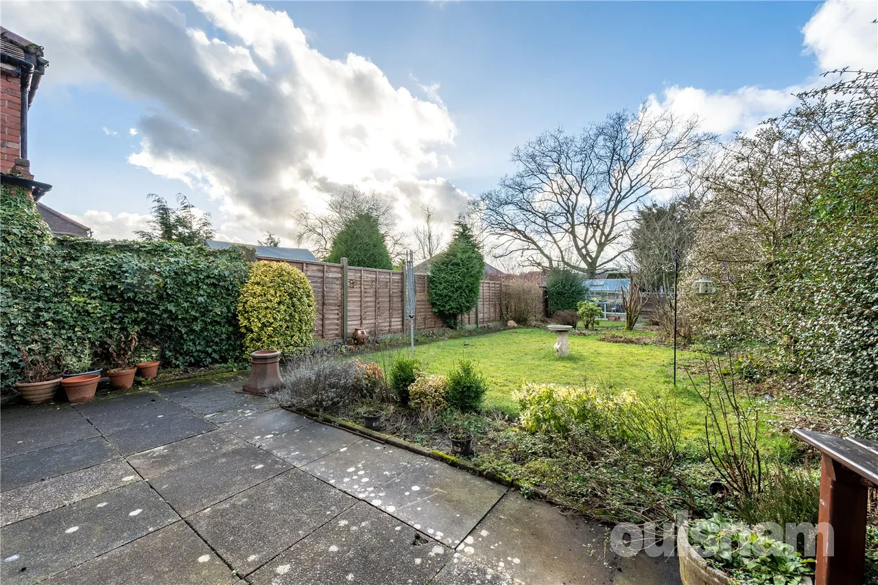 Callowbrook Lane, Rubery, Rednal, Birmingham, B45 9TG, photo 13