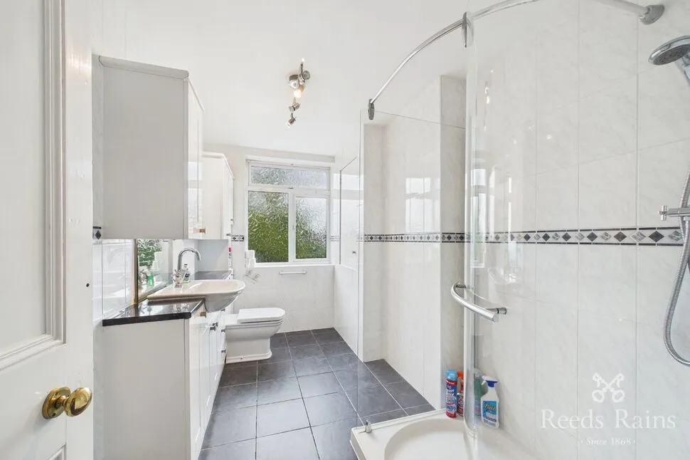 Bryn Drive, South Reddish, SK5, photo 12