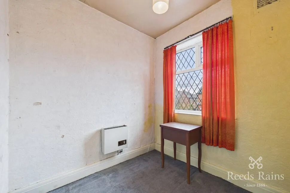 Bryn Drive, South Reddish, SK5, photo 11