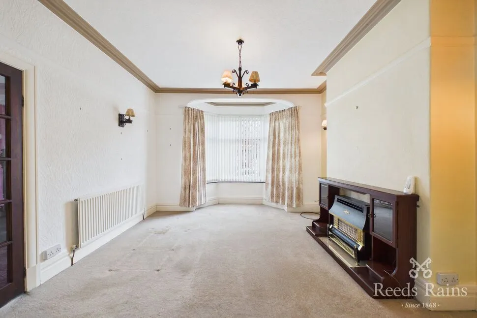 Bryn Drive, South Reddish, SK5, photo 4