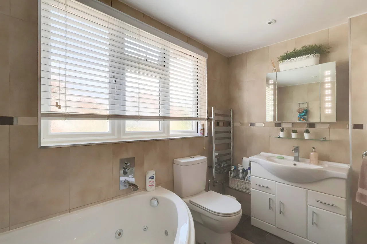 Devonshire Way, Croydon, Croydon, CR0 8BY, photo 15