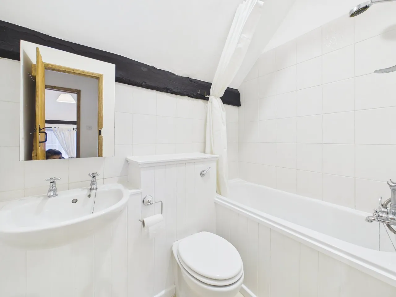 Wycombe End, Beaconsfield, HP9, photo 7