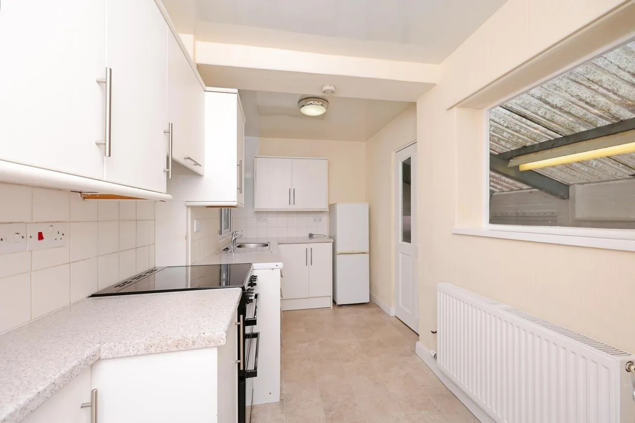 Knowe Park Avenue, Carlisle, CA3, photo 2