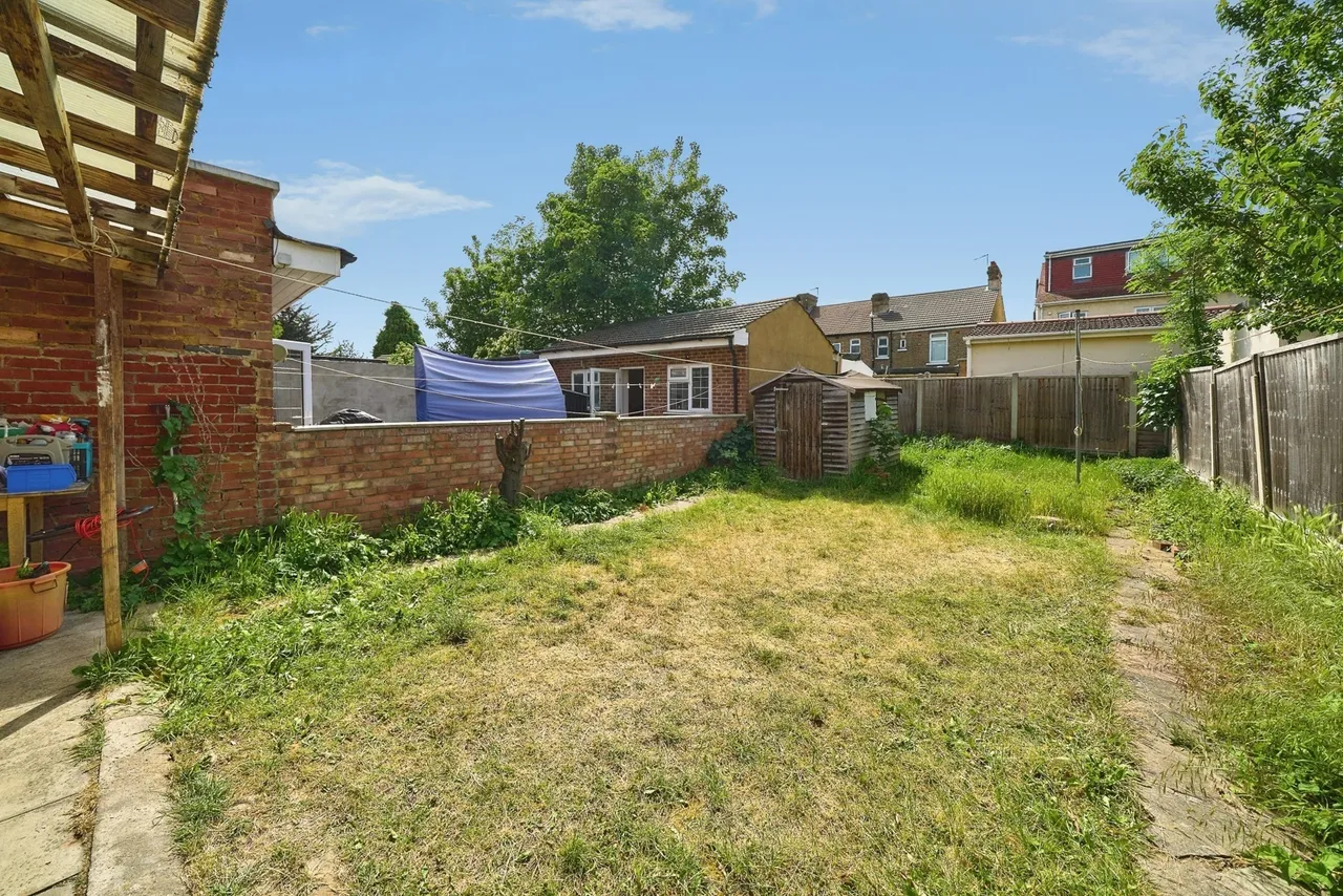 Lansdowne Road, Ilford, IG3, photo 17