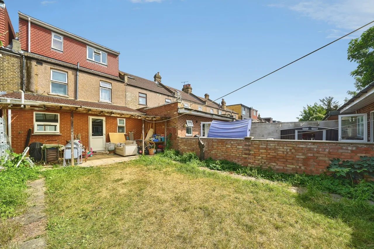 Lansdowne Road, Ilford, IG3, photo 15