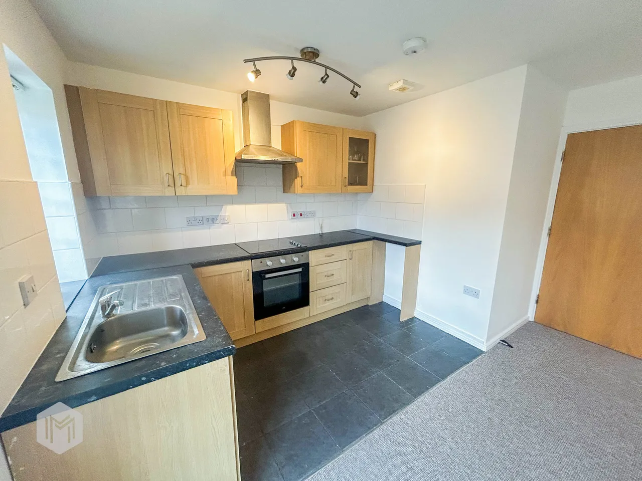 Fletcher Court, Radcliffe, Manchester, M26 1PZ, photo 4