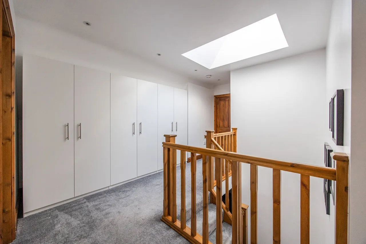 A Wonderfully Flexible Home in Postwick, photo 7