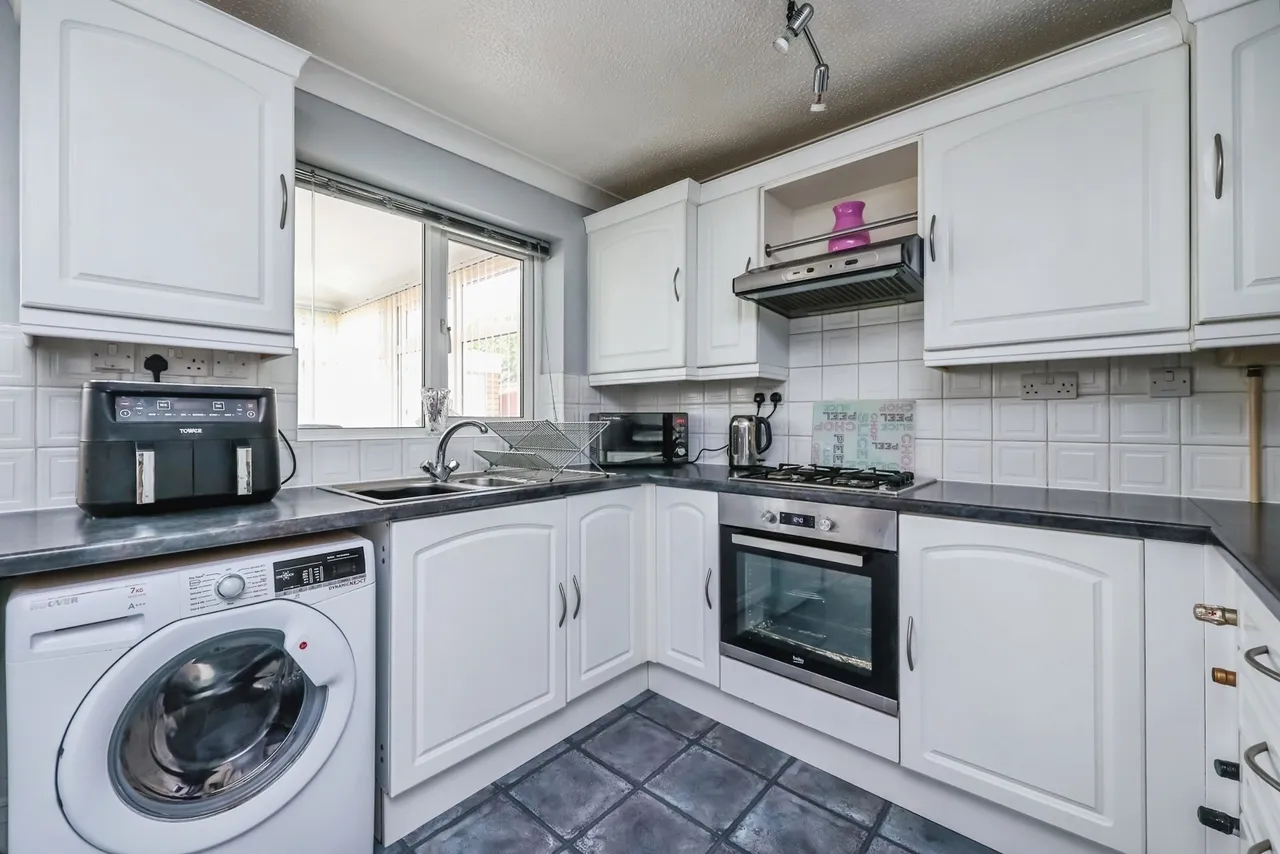Hazel Meadows, Hucknall, Nottingham, Nottinghamshire, NG15, photo 7