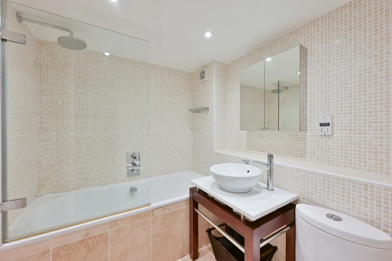 18 Downings House, 21 Southey Road, London, photo 7