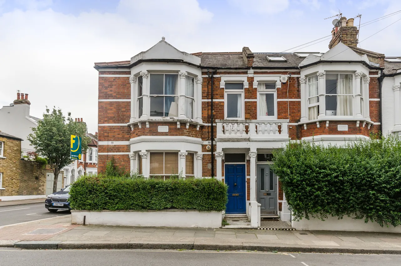 76 Wakehurst Road, London, photo 7