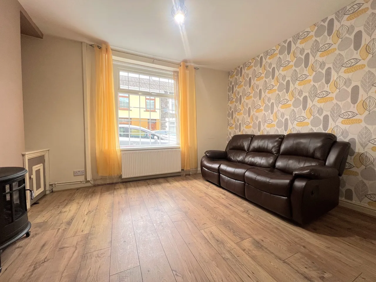 Middle Street, Pontypridd, CF37, photo 5
