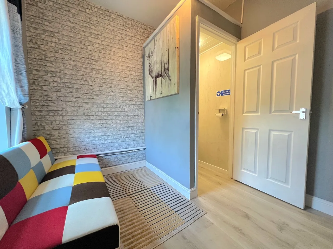 Middle Street, Pontypridd, CF37, photo 8