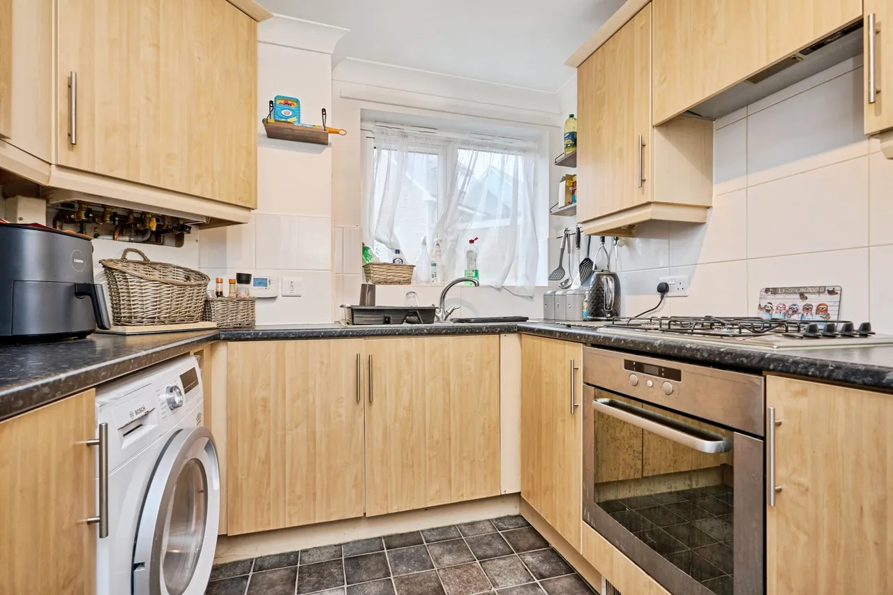 52 Snowberry Road, Newport, photo 8