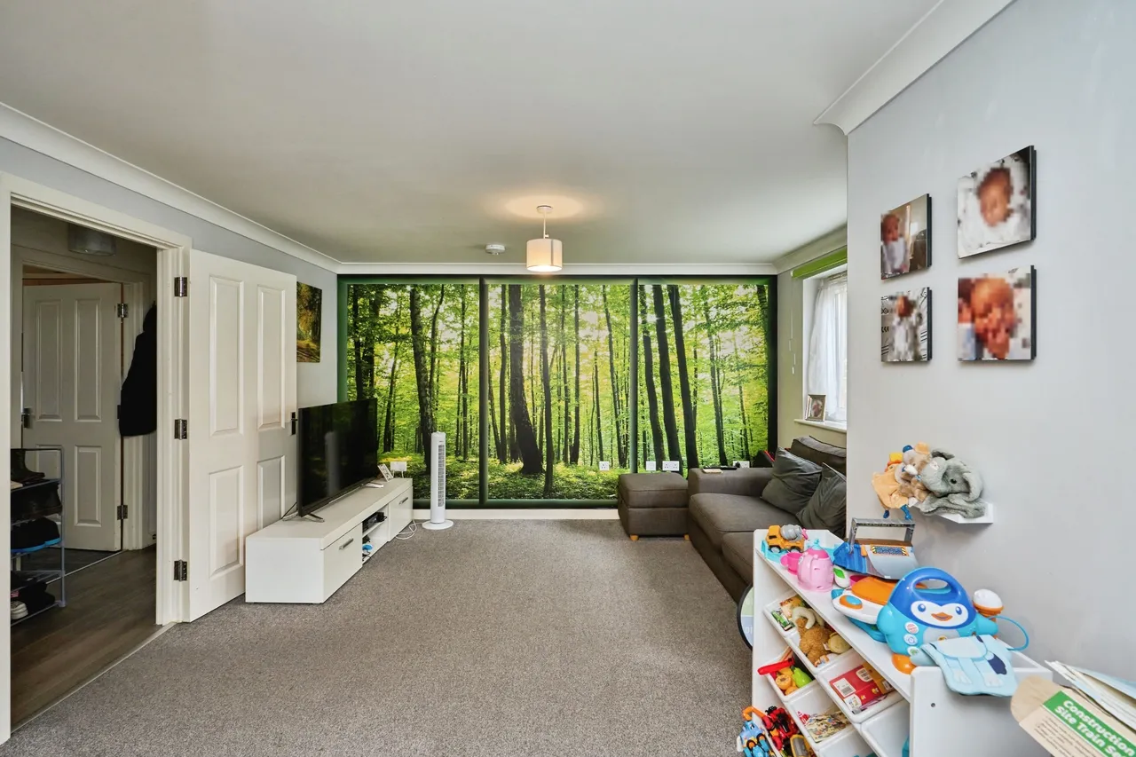 52 Snowberry Road, Newport, photo 6