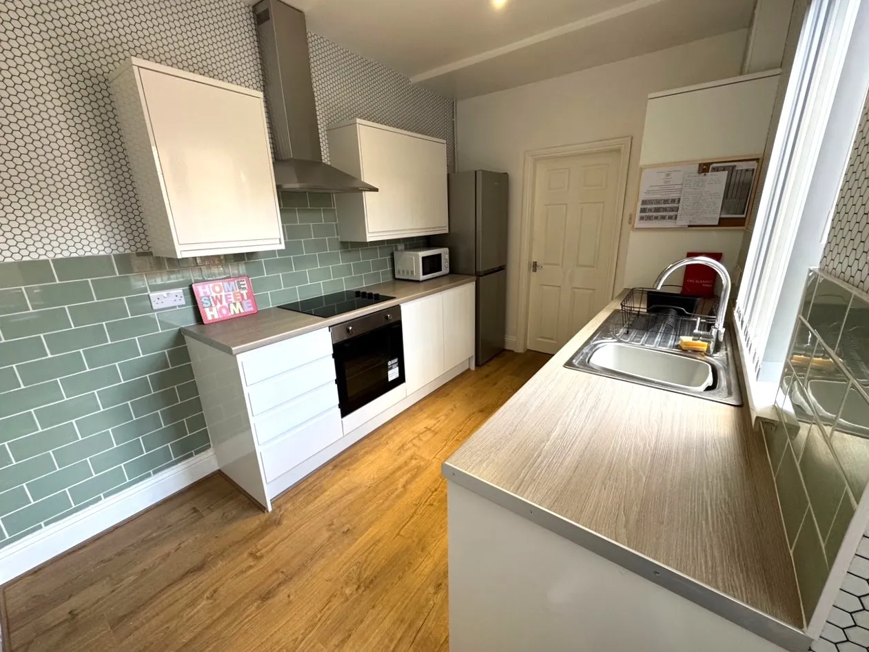 Enderley Street (3BED), Newcastle-under-Lyme, ST5, photo 12